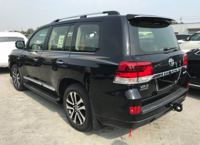 活動(dòng)租車能為企業(yè)舉辦活動(dòng)帶來很大的方便